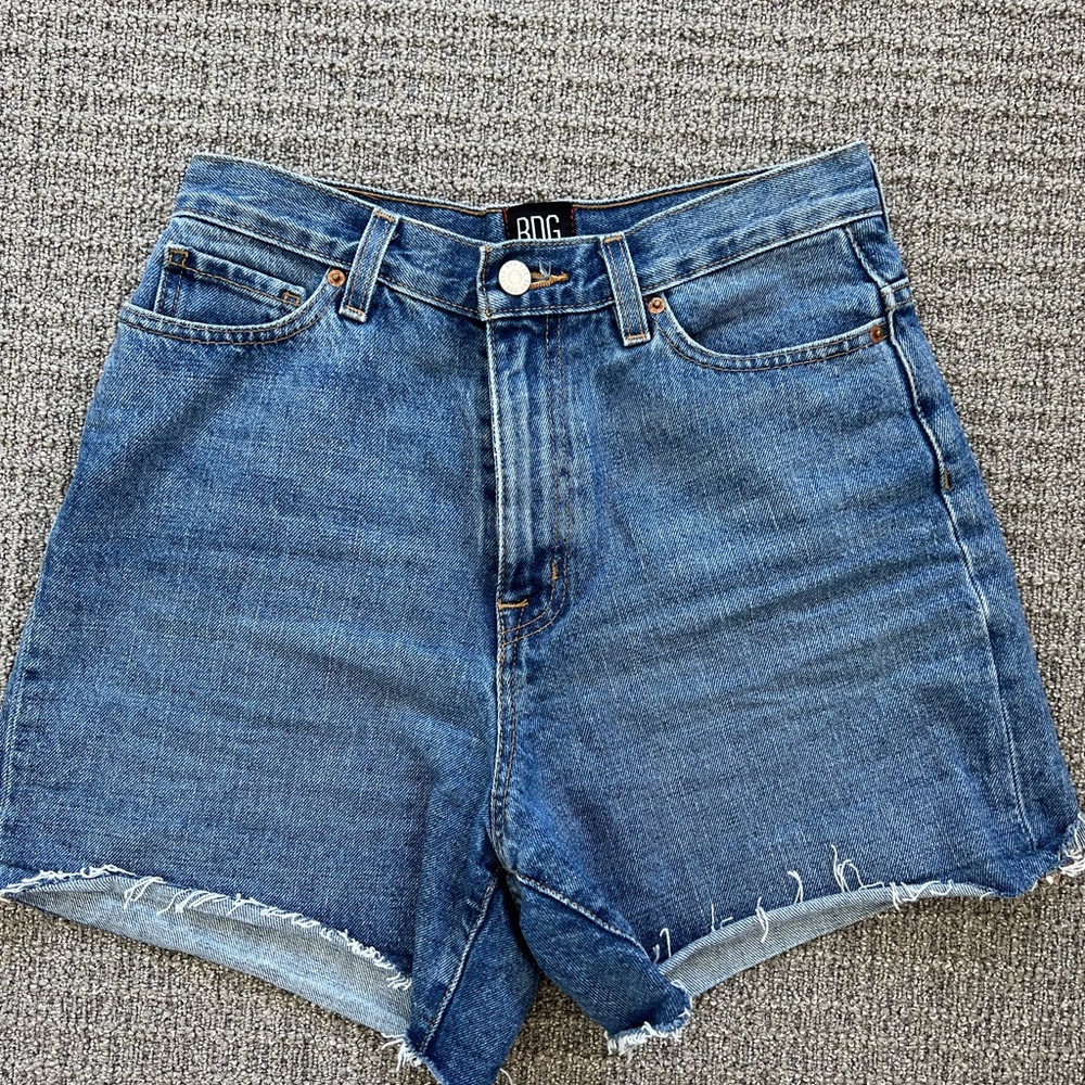 BDG mom high rise shorts